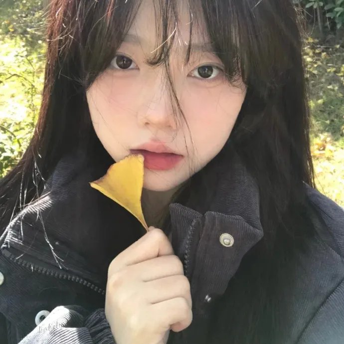 好女三头瞒